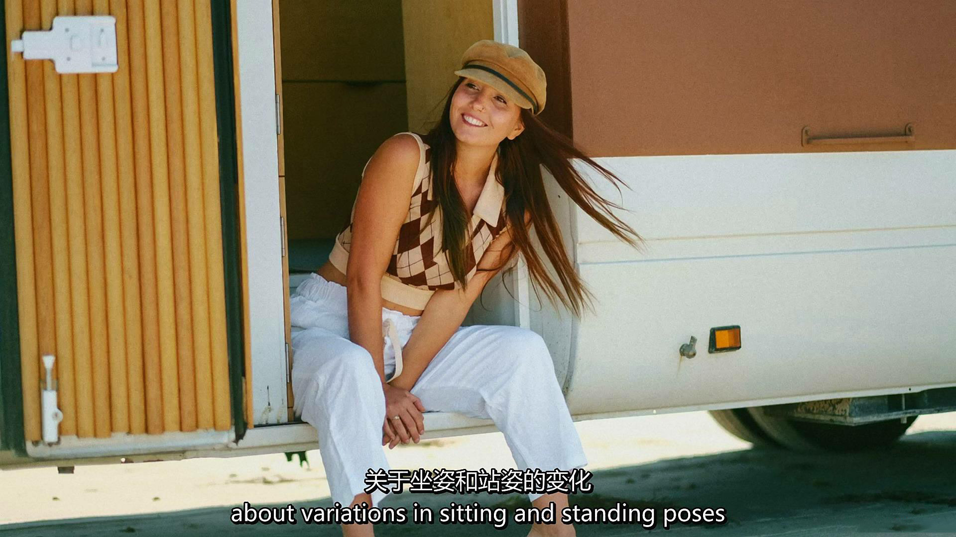 图片[8]-Klara Zamourilova-10种不同的日常女性摆姿势抓拍摄影-中英字幕-美夕摄影资源